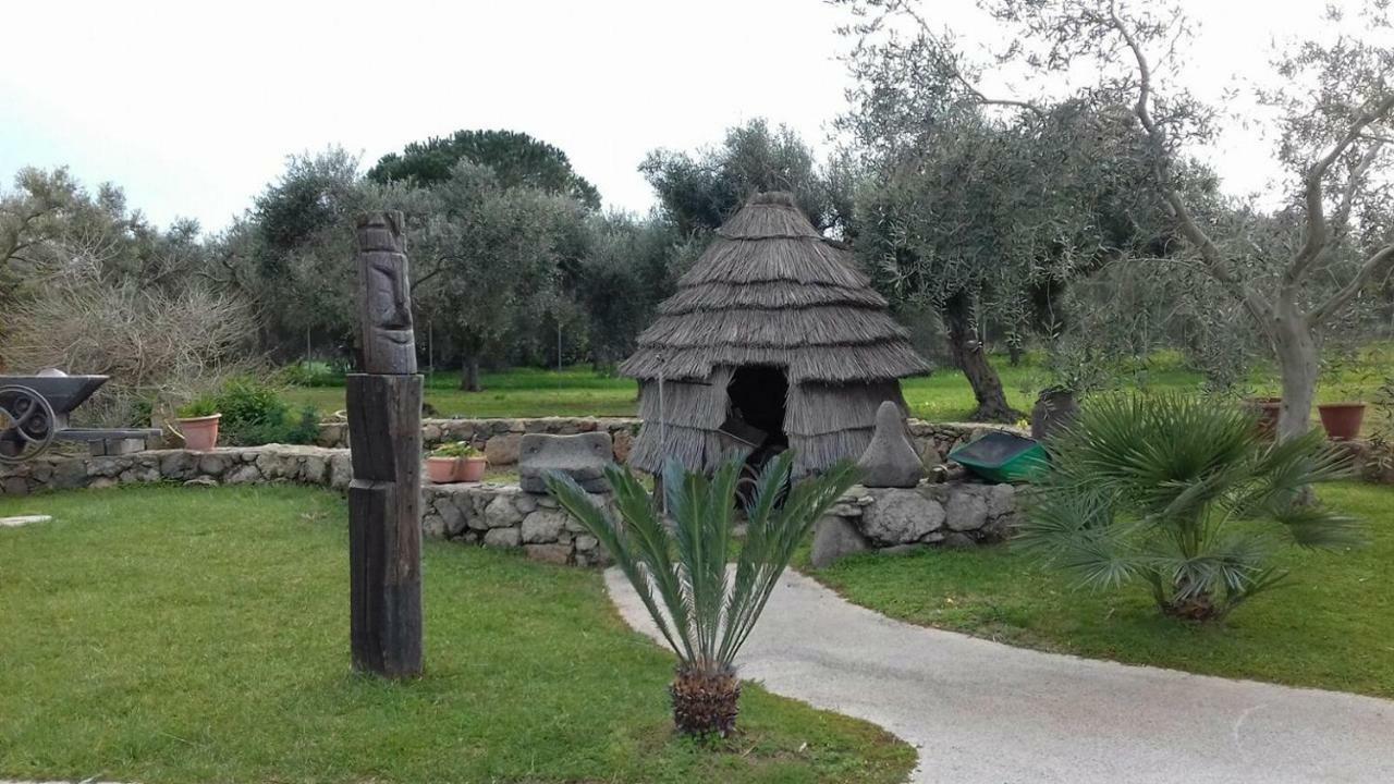 Agriturismo Sa Ruda Càbras Buitenkant foto